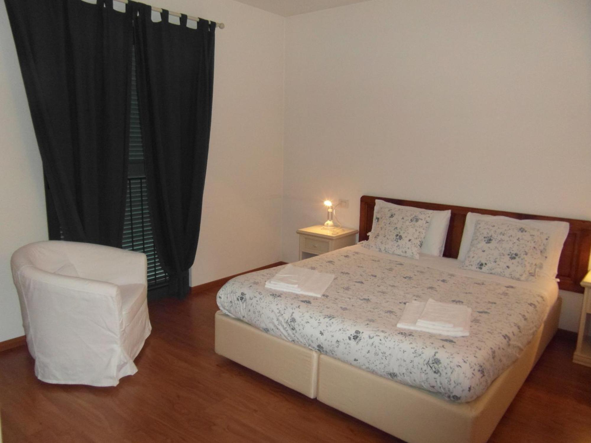Residence I Fiori Piantedo Room photo